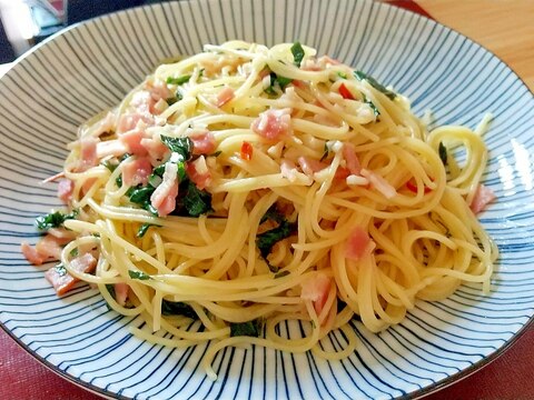 大量大葉とベーコンのペペロンチーノ レシピ 作り方 By Winwin 楽天レシピ